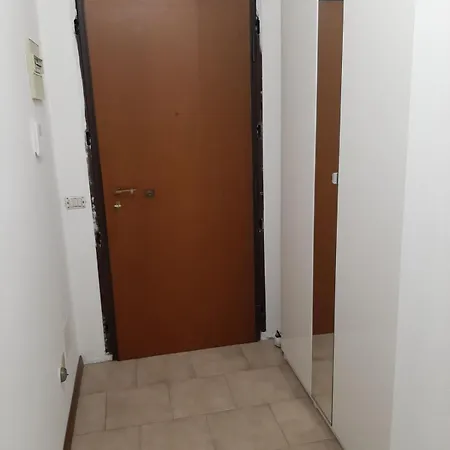아파트 Apartment Trezzano Sul Naviglio *